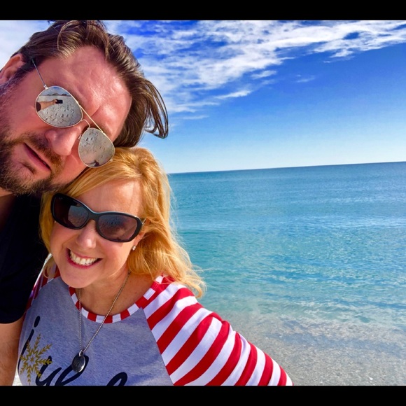 Meet your Posher, Dana - Picture 1 of 1